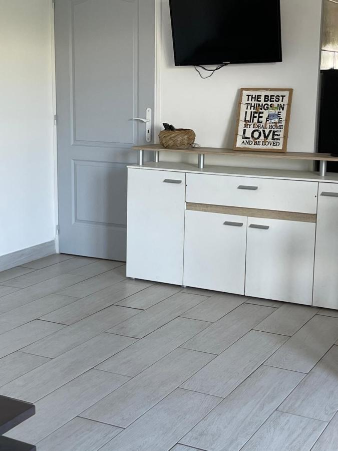 La Cas'A Olivette Apartment Trois Bassins Exterior photo