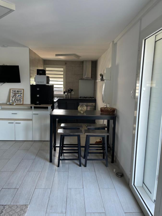 La Cas'A Olivette Apartment Trois Bassins Exterior photo